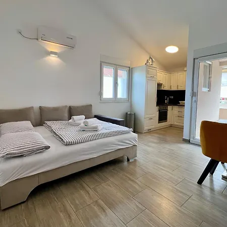 Baka Mara 2 - Elegant And Comfortable Apartment