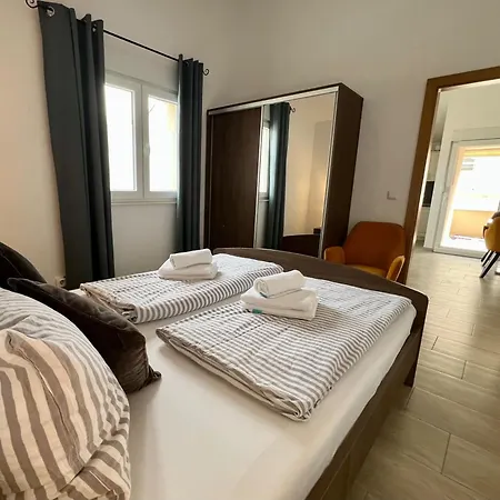 Apartman Baka Mara 2 - Elegant And Comfortable *