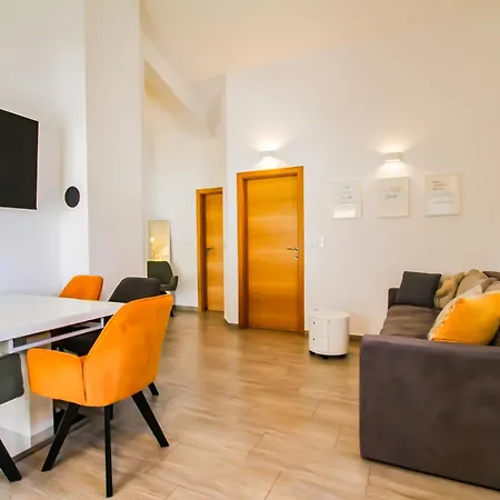 Baka Mara 2 - Elegant And Comfortable Apartment Biograd Na Moru